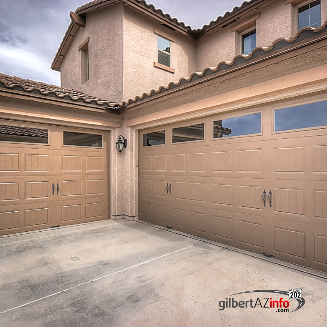 Gilbert Arizona homes for sale with a 3 car garage, Gilbert AZ 3 car garage homes for sale